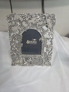 Seagull Pewter Picture Frame Grapevine Chateau Winery Euc Silver Tone Elegant